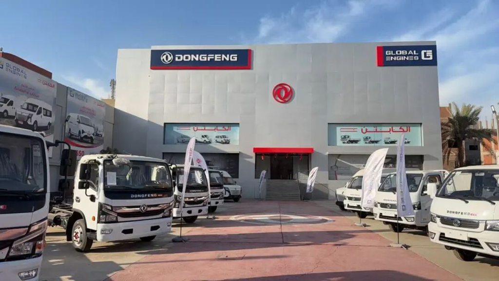 东风轻型商用车埃及旗舰店开业，续写国际化新篇章 - 第1张