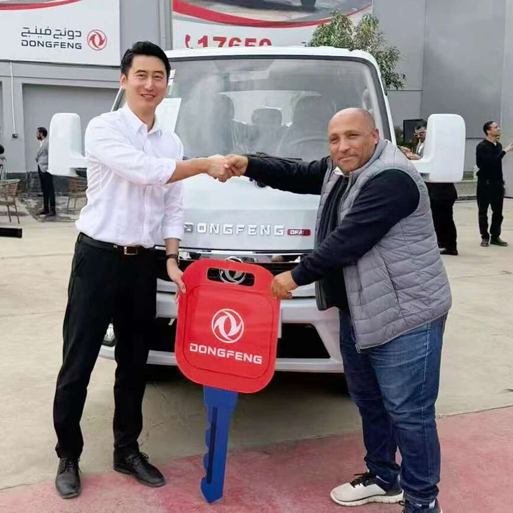 东风轻型商用车埃及旗舰店开业，续写国际化新篇章 - 第2张