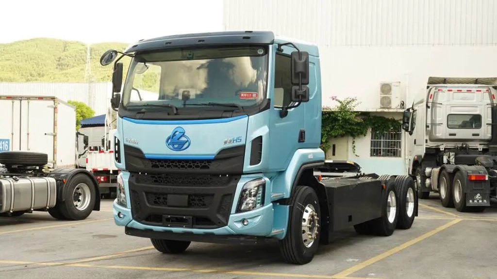 鲜乘直通车 | 跑运输怎么可能和谁过都一样？选乘龙H5超轻版，让靠谱看得见 - 第1张