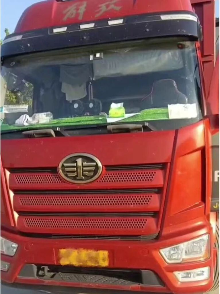 解放J6L车主陶长福：每一程奔赴，都有解放护航 - 第1张