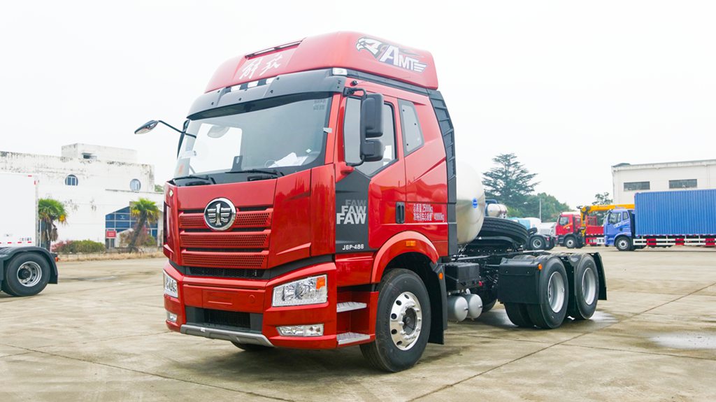 J6P经典版LNG牵引车，卡友的“创富合伙人” - 第1张