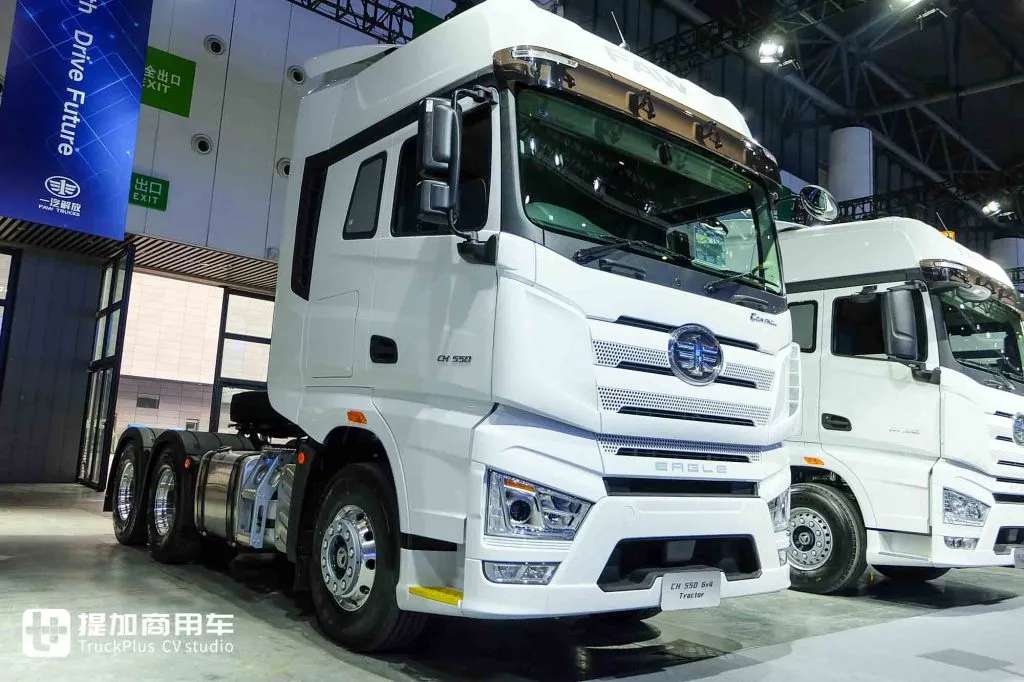 公路列车牵引车、全驱工程车抢眼！解放海外品牌CORTRON来袭，实拍带您看亮点车型！ - 第2张