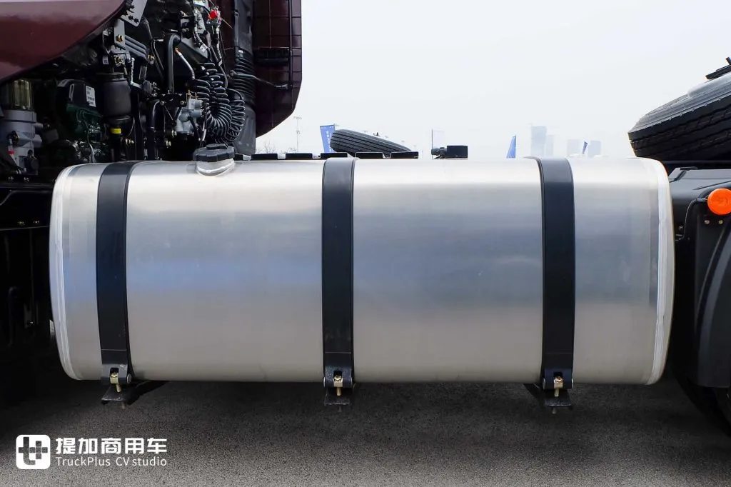 解放J6家族又添新成员!内外焕新的J6 Pro车型,到底还有哪些不一样? - 第13张 - 提加商用车网 解放J6家族又添新成员!内外焕新的J6 Pro车型,到底还有哪些不一样? - 第13张