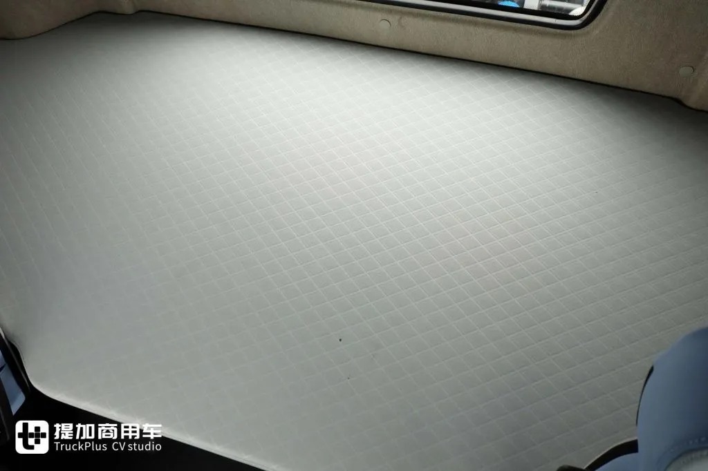 解放J6家族又添新成员!内外焕新的J6 Pro车型,到底还有哪些不一样? - 第18张 - 提加商用车网 解放J6家族又添新成员!内外焕新的J6 Pro车型,到底还有哪些不一样? - 第18张