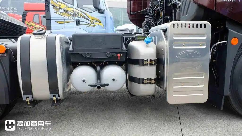 解放J6家族又添新成员！内外焕新的J6 Pro车型，到底还有哪些不一样？ - 第12张