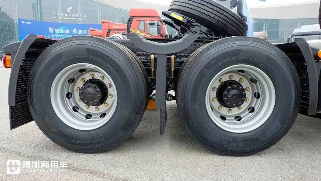 解放J6家族又添新成员！内外焕新的J6 Pro车型，到底还有哪些不一样？ - 第19张