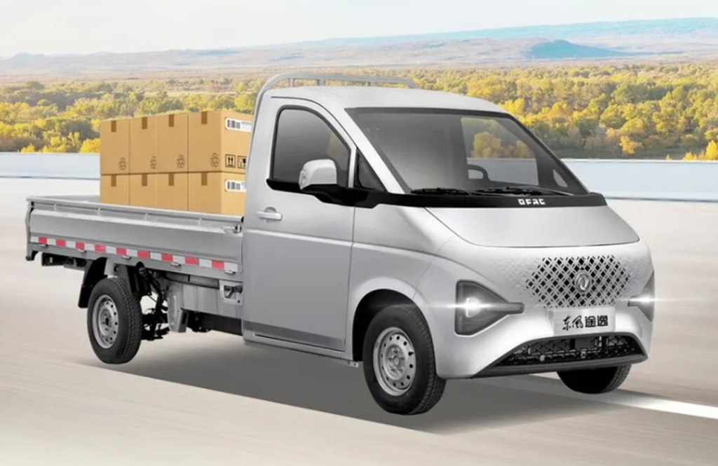 第四代高能小卡东风途逸T7：更能装、更能省、更舒适、更安全的全能货运伙伴 - 第1张