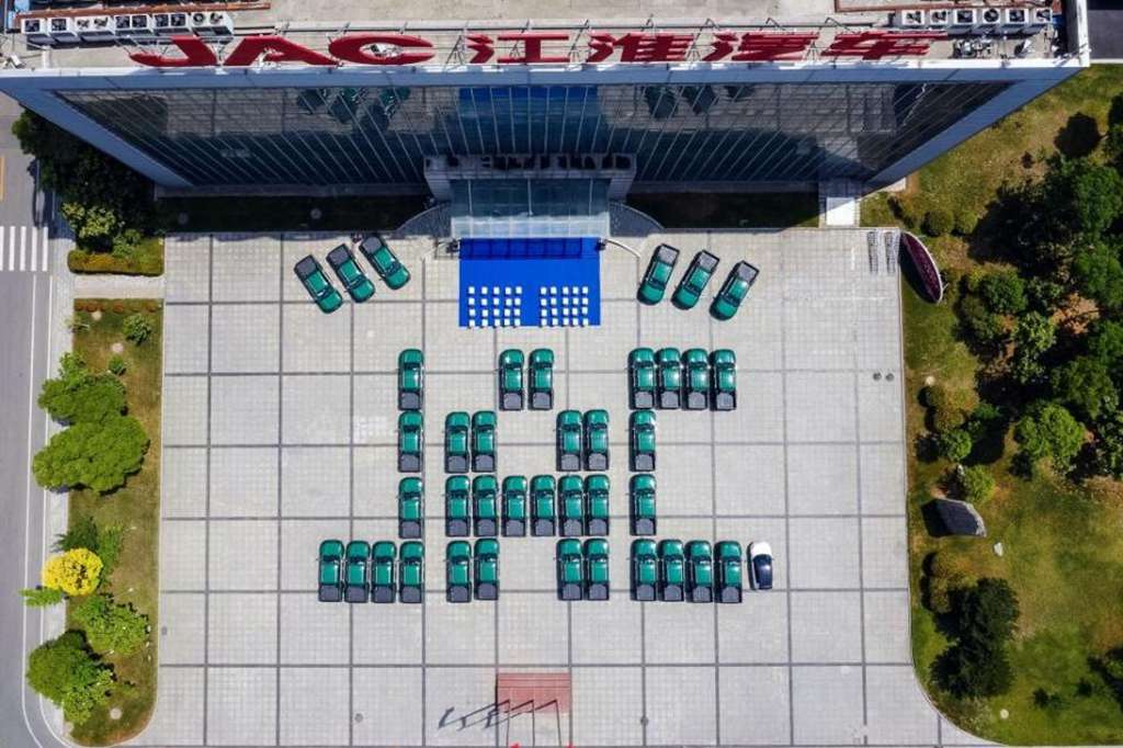 逆势破局!江淮皮卡2025年销超6万,保持行业领先 - 第1张 - 提加商用车网 逆势破局!江淮皮卡2025年销超6万,保持行业领先 - 第1张