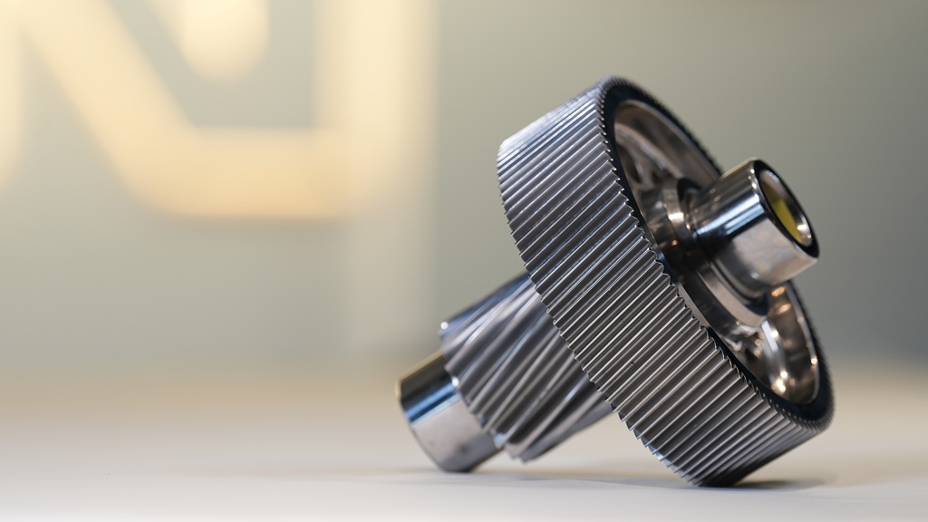 央视网从“物件故事”里读懂宇通创新发展内核 - 第2张