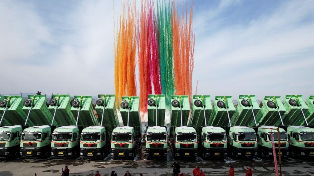 批量交付燃动首季——中国重汽开年即冲刺，以品质赢信赖！ - 第1张