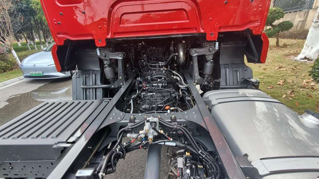 时效、舒适、安全!乘龙H5V绿通房车全拿捏 - 第2张 - 提加商用车网 时效、舒适、安全!乘龙H5V绿通房车全拿捏 - 第2张