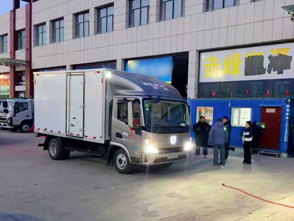 【用户口碑实录】潍柴蓝擎X7-LNG首车交付,内蒙用户亲鉴硬核实力! - 第3张 - 提加商用车网 【用户口碑实录】潍柴蓝擎X7-LNG首车交付,内蒙用户亲鉴硬核实力! - 第3张