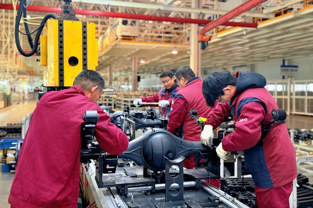 凝心聚力启新程，策马扬鞭谱新篇——乘用车制造事业部复工复产“加速度” - 第2张