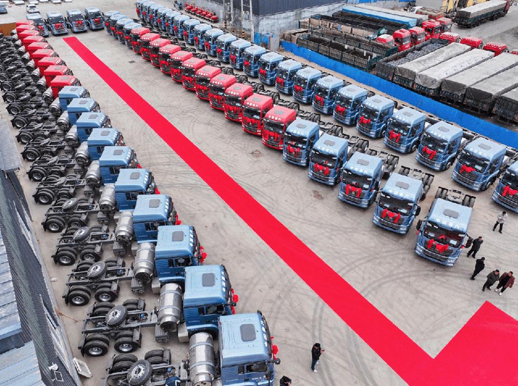 110台|中国重汽交车捷报频传,硬核实力领跑新春市场! - 第1张 - 提加商用车网 110台|中国重汽交车捷报频传,硬核实力领跑新春市场! - 第1张