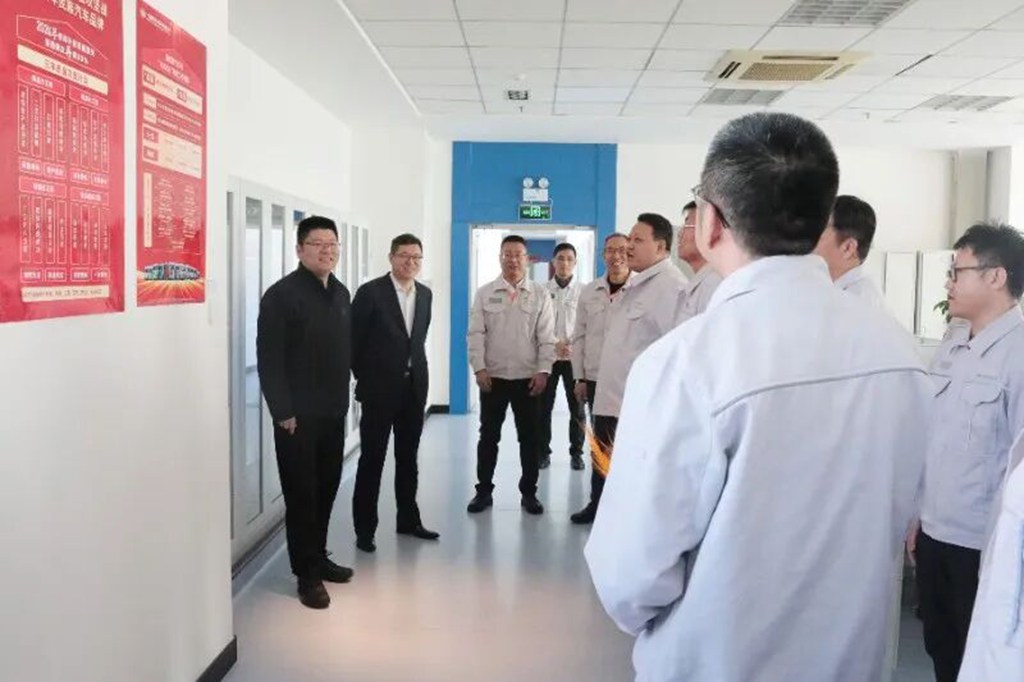 新春送福到一线,开工拼抢开门红 - 第1张 - 提加商用车网 新春送福到一线,开工拼抢开门红 - 第1张