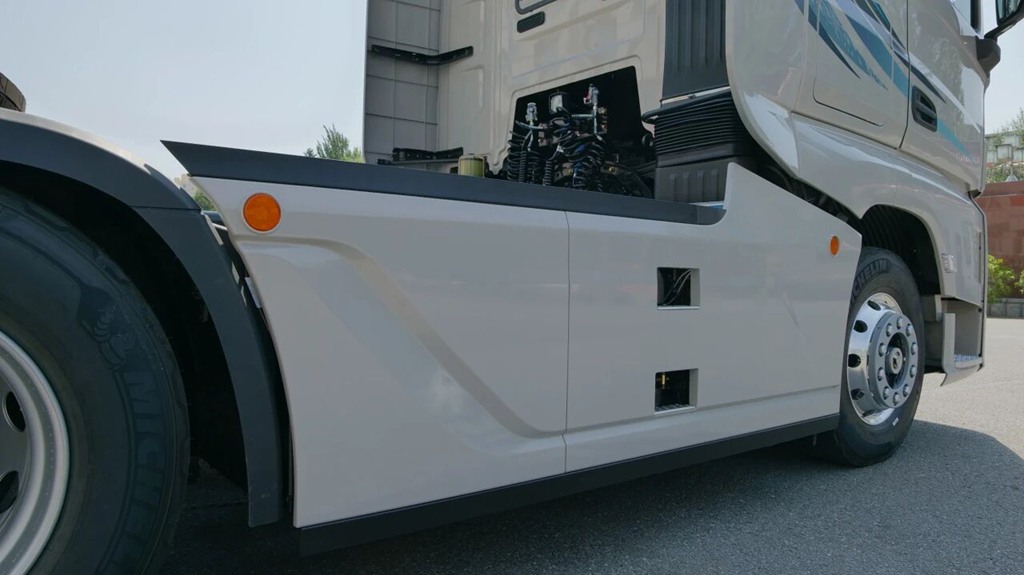 J7创领版牵引车：带你走进智慧物流新时代 - 第2张