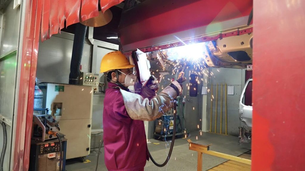 开工即高产 起步即冲刺｜商用车制造事业部马力全开，以奋斗之姿启航“十五五” - 第1张