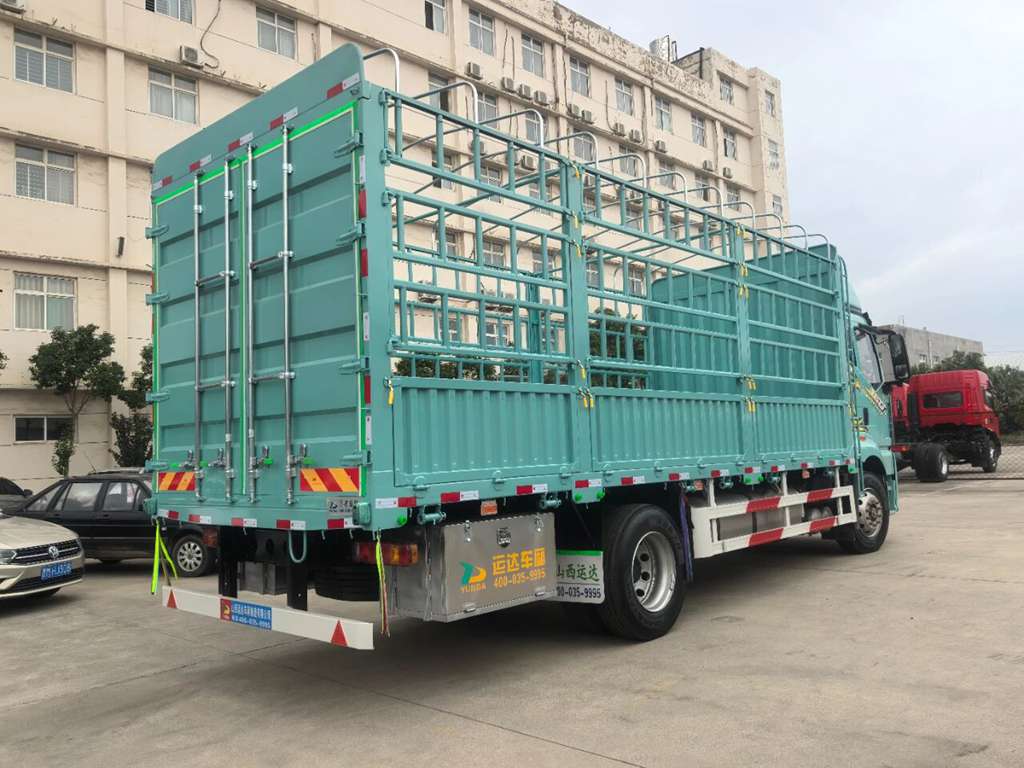 J6G Pro载货车:让长途运输,更显从容 - 第4张 - 提加商用车网 J6G Pro载货车:让长途运输,更显从容 - 第4张