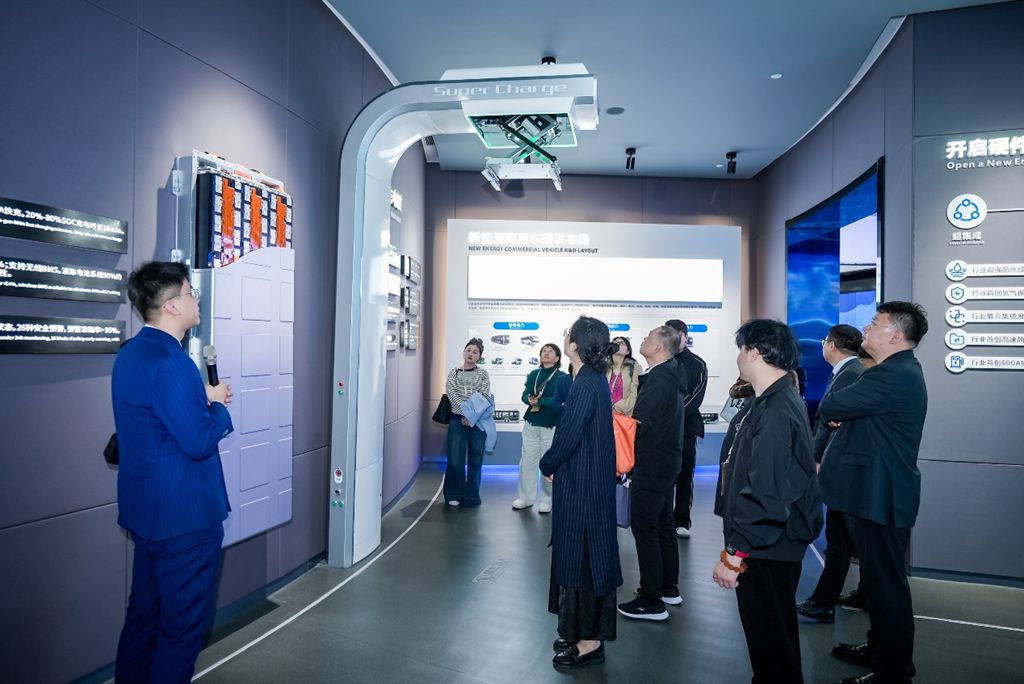 多场景驱动,价值再升级:宇通客车开启美好出行新篇章 - 第8张 - 提加商用车网 多场景驱动,价值再升级:宇通客车开启美好出行新篇章 - 第8张