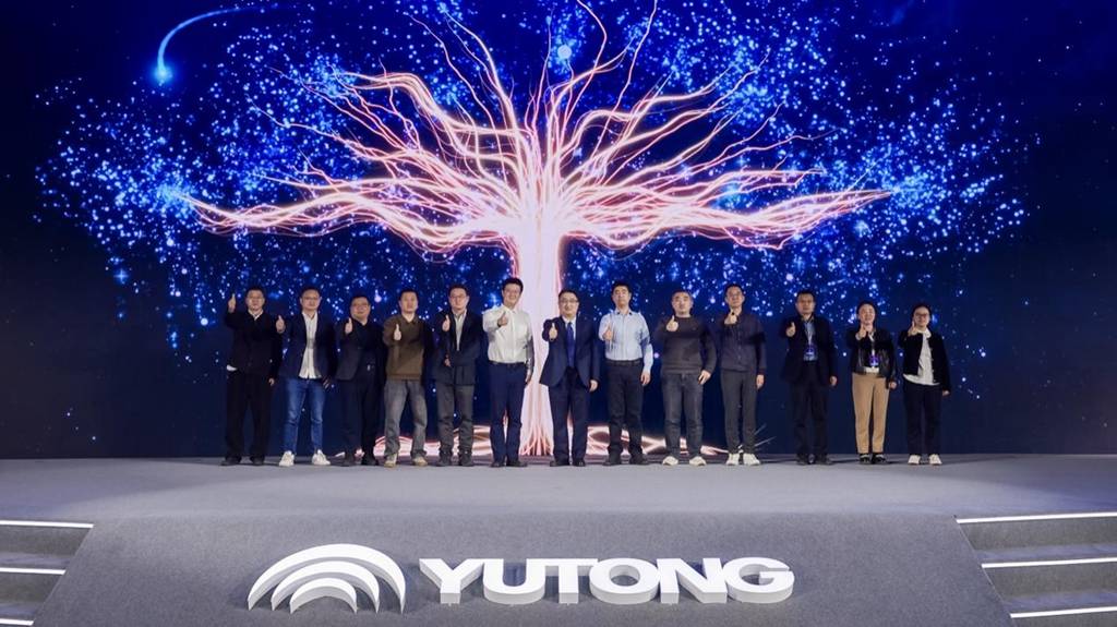 睿控E+平台重磅发布!宇通科技节擘画“智电融合”新蓝图 - 第11张 - 提加商用车网 睿控E+平台重磅发布!宇通科技节擘画“智电融合”新蓝图 - 第11张