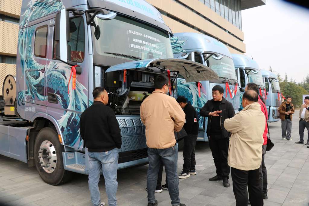 骐骥驰骋 智启新程——东风新天龙34.66万元起，五城上市斩获千台订单！ - 第5张