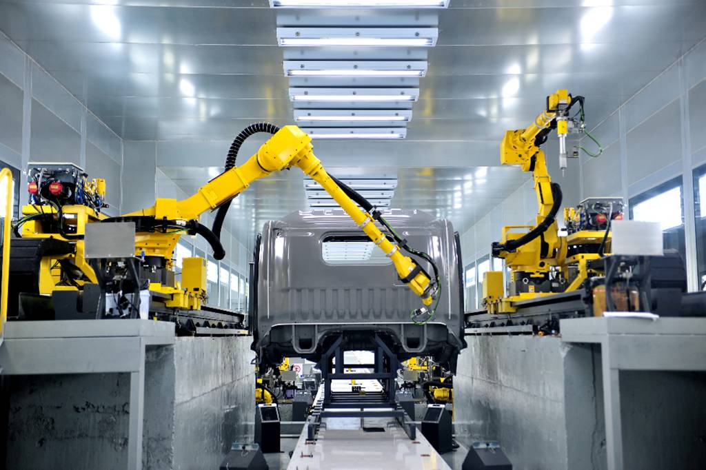 东风股份：全新VAN品牌发布、全系新品亮相，开启智能制造新篇章 - 第5张