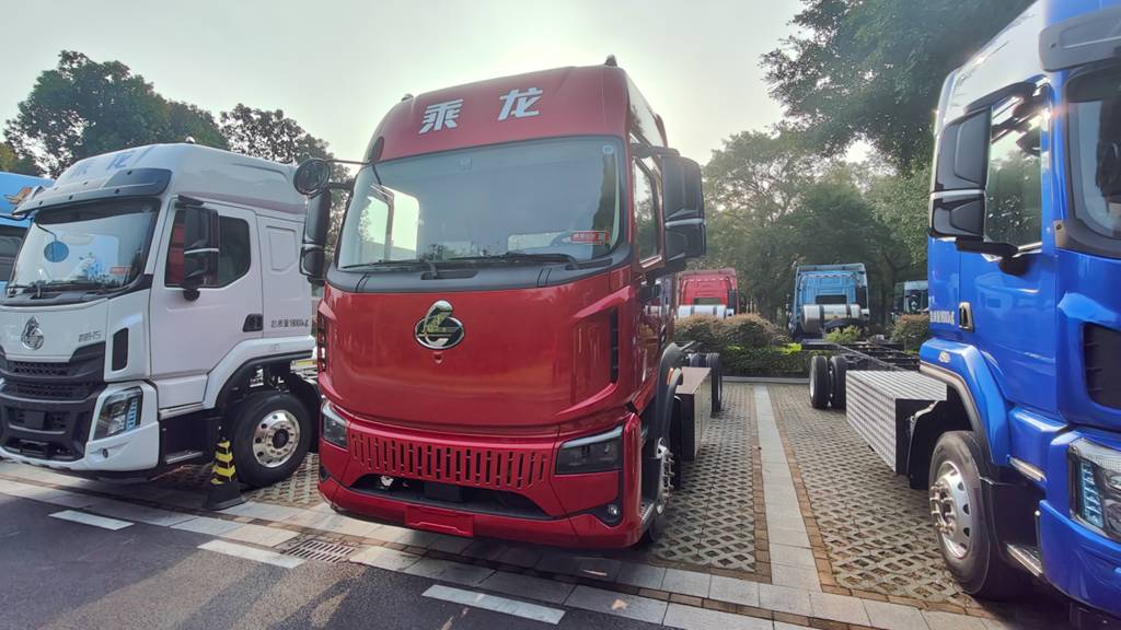 从用户需求中诞生的创富利器 乘龙翼威5全国重磅上市 - 第6张 - 提加商用车网 从用户需求中诞生的创富利器 乘龙翼威5全国重磅上市 - 第6张