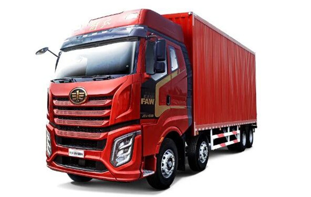 J6V 8×4载货车，更懂长途运营的重卡 - 第1张