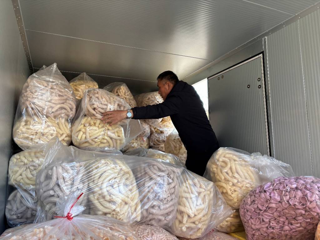 运输老兵迎来“新战友”,大赞祥菱V5新能源省钱又省心! - 第5张 - 提加商用车网 运输老兵迎来“新战友”,大赞祥菱V5新能源省钱又省心! - 第5张