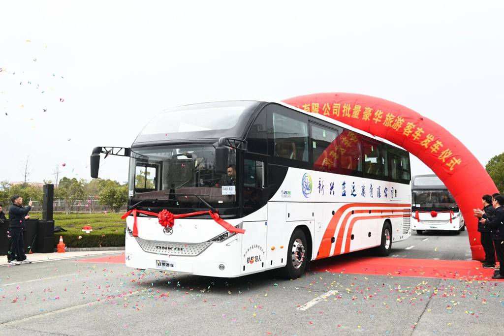 春色映新程,安凯N12助力杭州旅游再升级 - 第9张 - 提加商用车网 春色映新程,安凯N12助力杭州旅游再升级 - 第9张