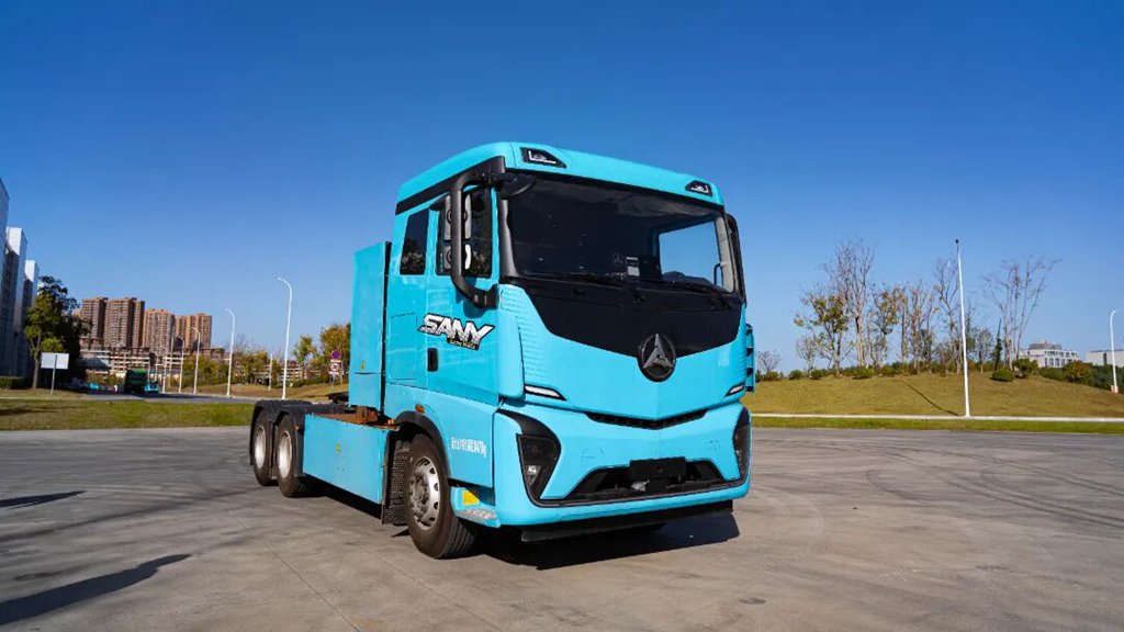 行业新标杆！三一SE882，刷新行业量产最大电量纪录 - 第1张