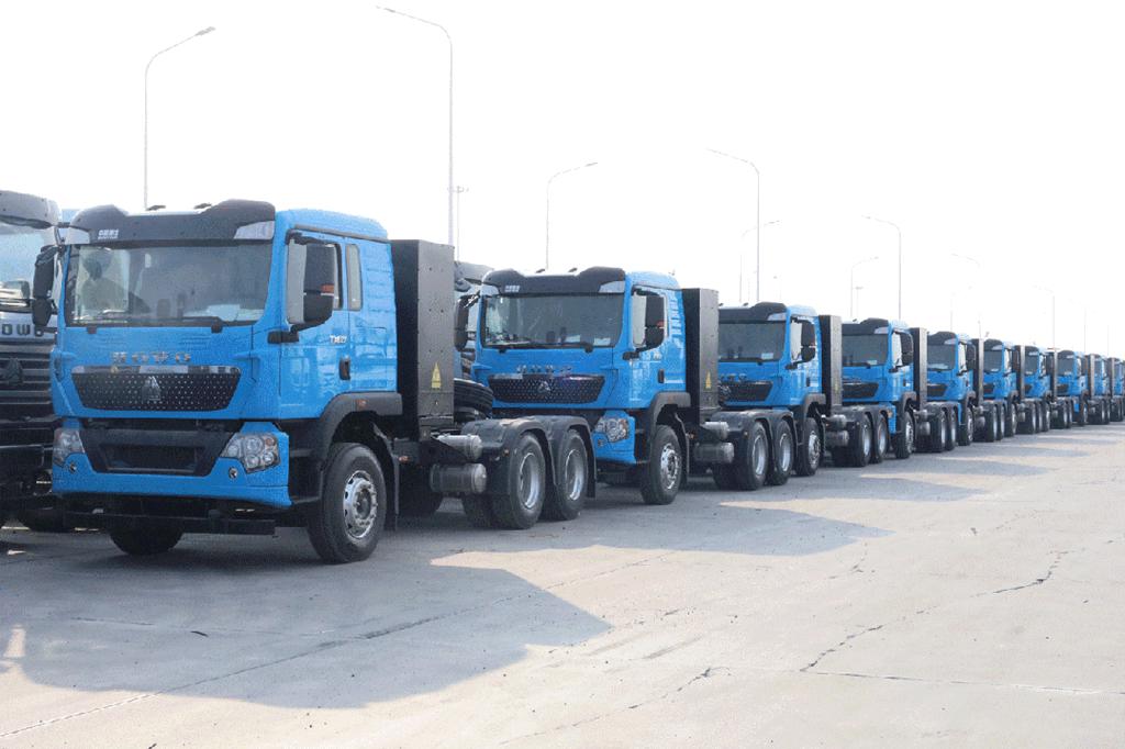 锚定两会航向 锻造新质生产力｜中国重汽跑出高质量发展加速度 - 第1张