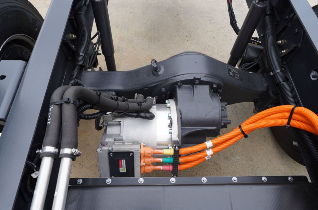 鲜乘直通车 | 乘龙翼威2城际重载轻卡的含“轻”量 - 第3张