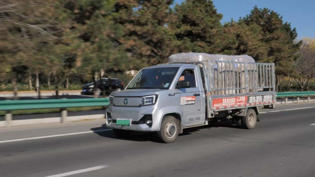 渣土运输转行做货运，周建明的底气源自祥菱V5的硬实力 - 第2张