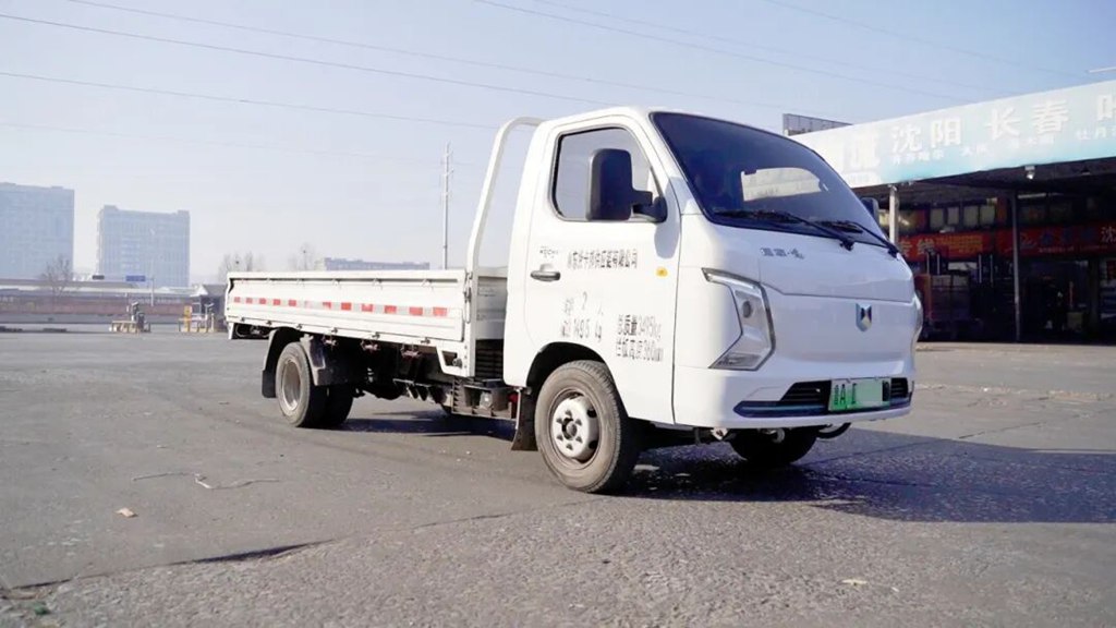 【用户口碑实录】山东刘师傅认准潍柴蓝擎X1灵活便捷，高效适配末端城配！ - 第2张