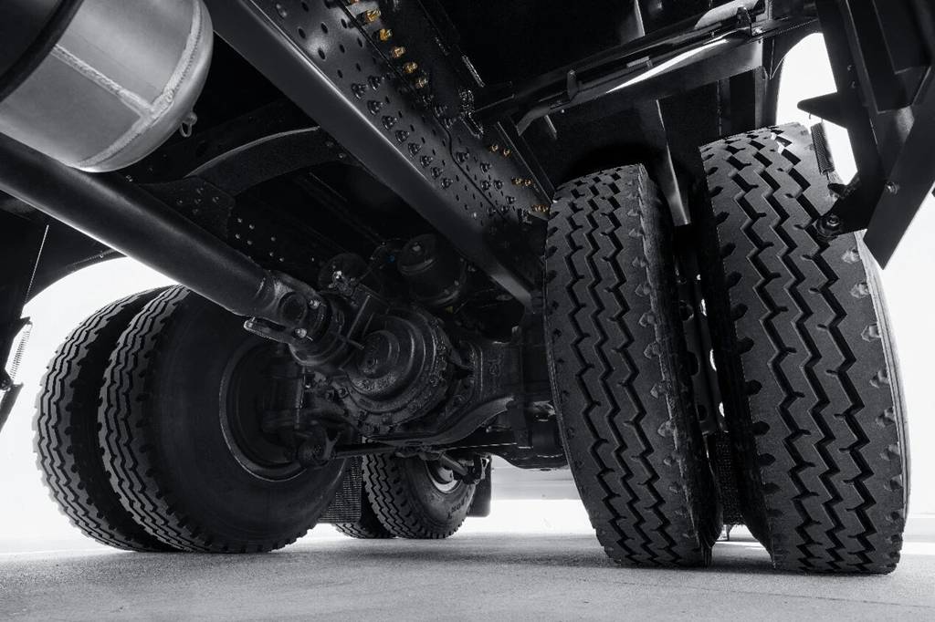 30台欧曼银河纯电渣土车交付，收获首季工程运输领域开门红 - 第4张