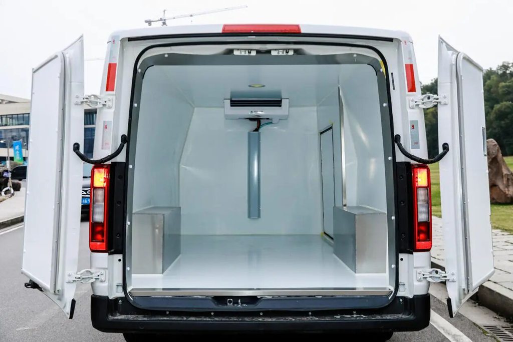 全面新能源化｜狂揽 1300 台订单！福田风景雪立方以技术破局开启城市冷链运输新篇章 - 第3张