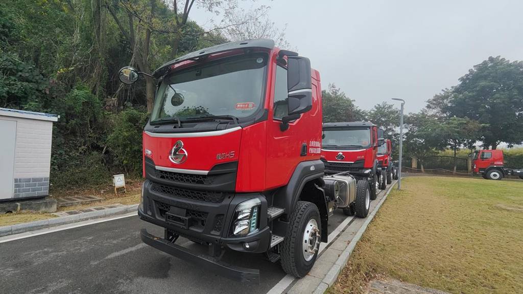 鲜乘直通车 | 工地路况千变万化,乘龙H5极限自卸助你掌握创富主动权 - 第1张 - 提加商用车网 鲜乘直通车 | 工地路况千变万化,乘龙H5极限自卸助你掌握创富主动权 - 第1张