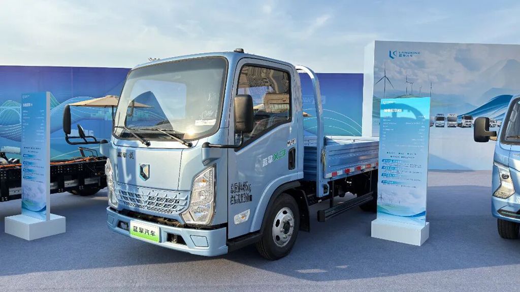 科技赋能绿色出行 - 潍柴蓝擎亮相扬州绿色智能汽车嘉年华! - 第4张