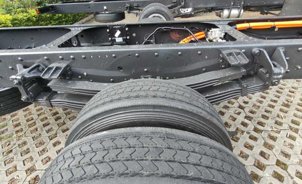 鲜乘直通车 | 换好车,开好头,乘龙翼威5纯电大单桥助力卡友开年就赚钱 - 第3张 - 提加商用车网 鲜乘直通车 | 换好车,开好头,乘龙翼威5纯电大单桥助力卡友开年就赚钱 - 第3张