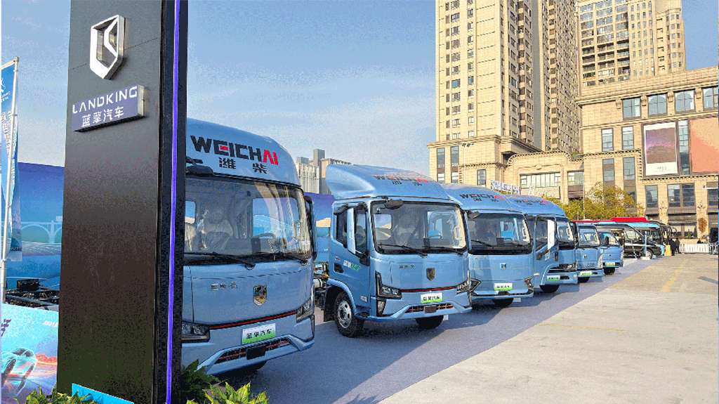 潍柴多品牌矩阵亮相扬州首届绿色智能汽车嘉年华 - 第4张