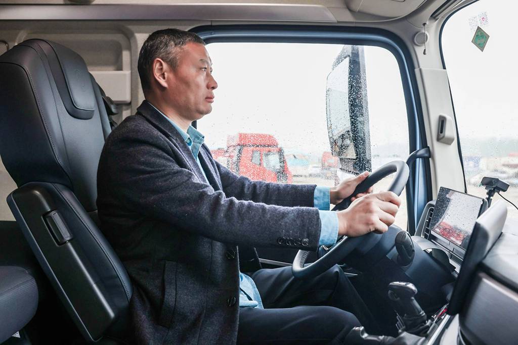 “开龙擎 向富行” 阜阳至杭州赵师傅带货试车 东风新KL 600马力综合油耗29升 - 第8张