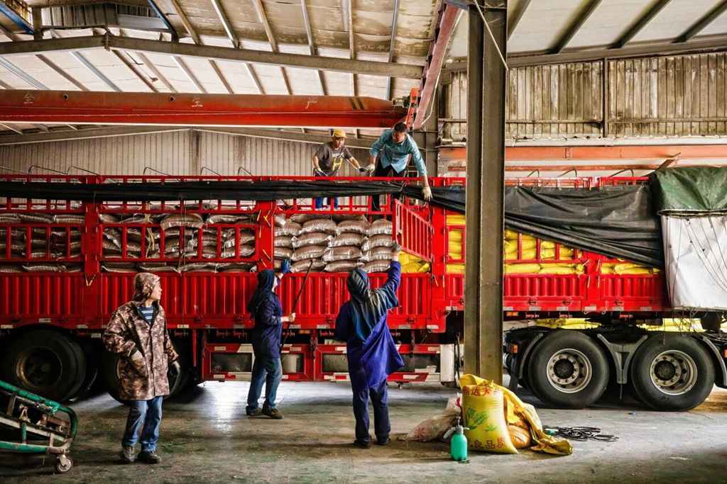 “开龙擎 向富行” 阜阳至杭州赵师傅带货试车 东风新KL 600马力综合油耗29升 - 第12张