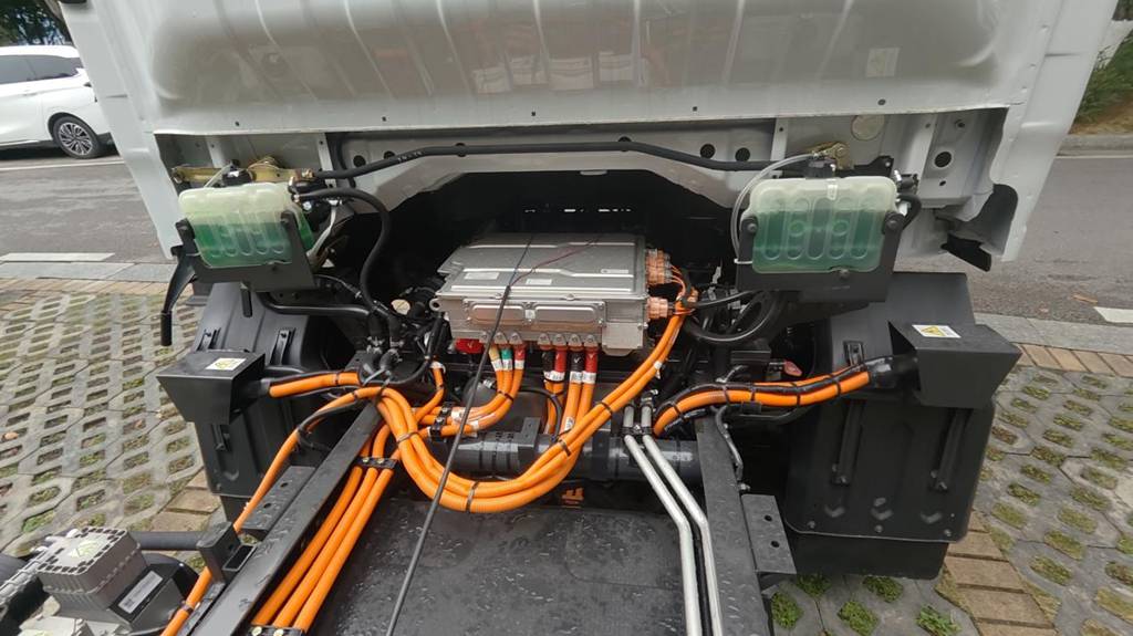 鲜乘直通车 | 乘龙翼威2城际重载轻卡以硬核实力领跑城际运输“马拉松” - 第3张 - 提加商用车网 鲜乘直通车 | 乘龙翼威2城际重载轻卡以硬核实力领跑城际运输“马拉松” - 第3张