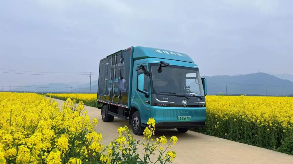 生而纯电,为悦己者容——深度体验欧马可Z:在富春江畔重新定义高端轻卡 - 第1张 - 提加商用车网 生而纯电,为悦己者容——深度体验欧马可Z:在富春江畔重新定义高端轻卡 - 第1张