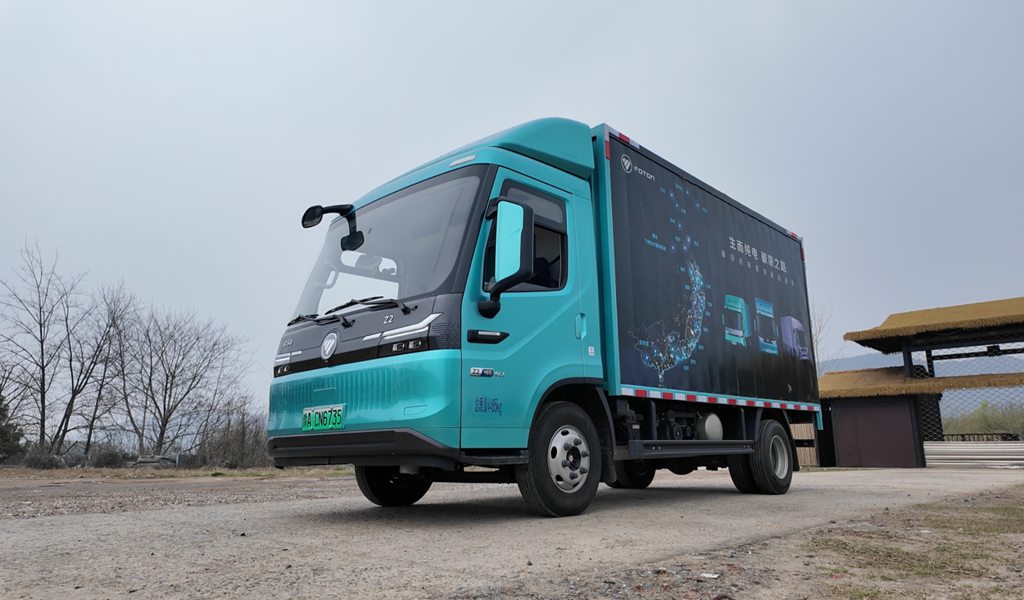 生而纯电,为悦己者容——深度体验欧马可Z:在富春江畔重新定义高端轻卡 - 第5张 - 提加商用车网 生而纯电,为悦己者容——深度体验欧马可Z:在富春江畔重新定义高端轻卡 - 第5张