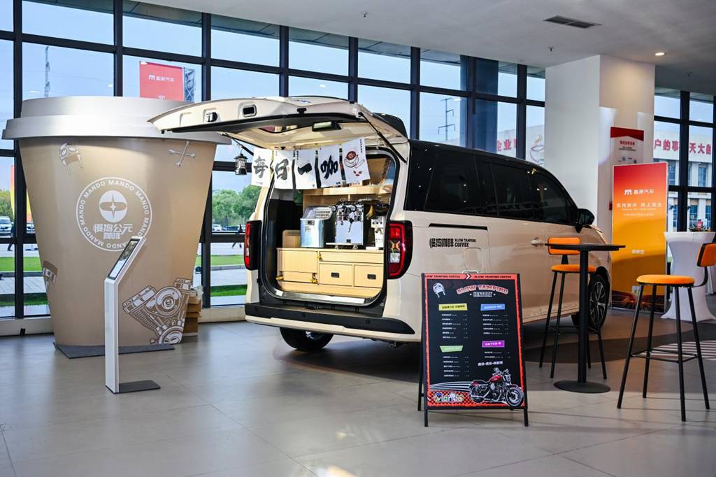 特斯拉Model Y没有的，鑫源汽车向上V6通通安排 - 第2张