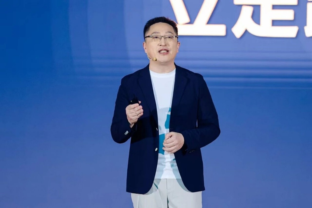 “华为智擎”新品牌正式启航,华为超充战略及系列新品重磅发布 - 第2张 - 提加商用车网 “华为智擎”新品牌正式启航,华为超充战略及系列新品重磅发布 - 第2张