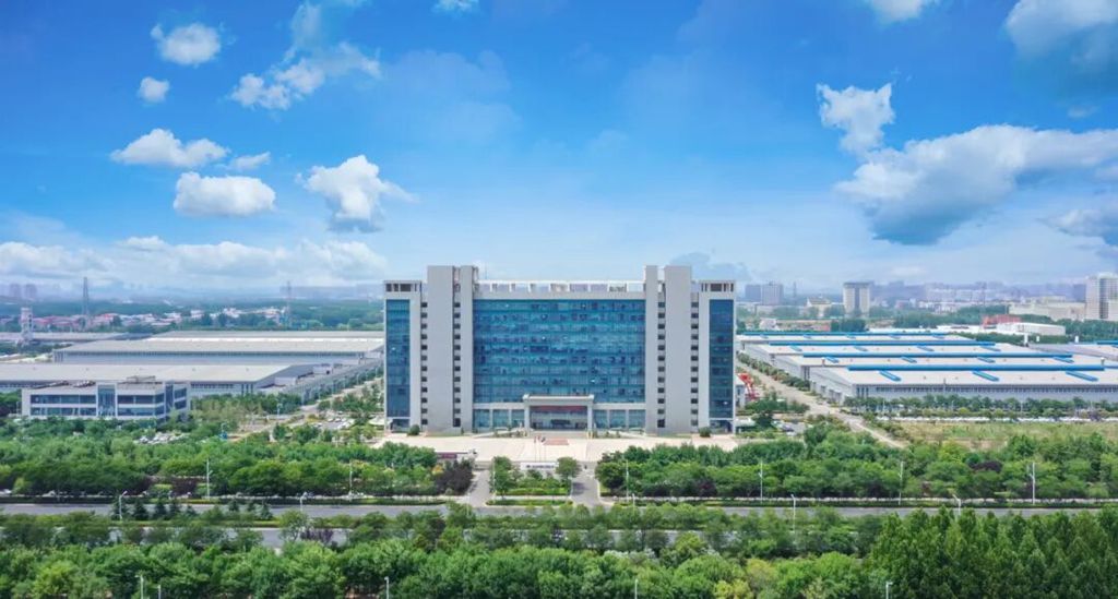 宇通重工荣获2026年全国五一劳动奖状,以绿色制造彰显新质生产力 - 第2张 - 提加商用车网 宇通重工荣获2026年全国五一劳动奖状,以绿色制造彰显新质生产力 - 第2张