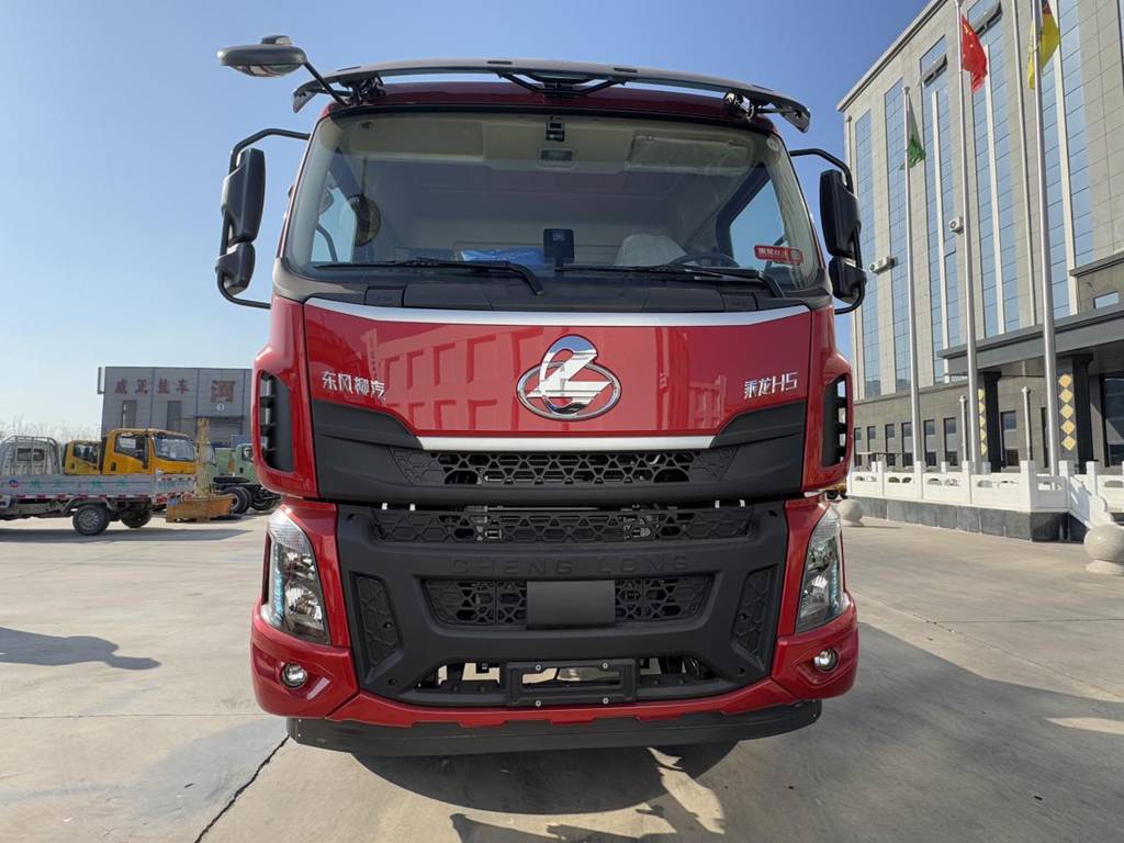 乘龙H5 6×2平板运输车：潍柴芯赋能 长轴稳护航 创富领跑 - 第2张